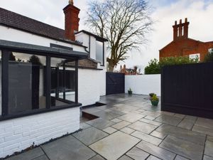 Rear elevation- click for photo gallery